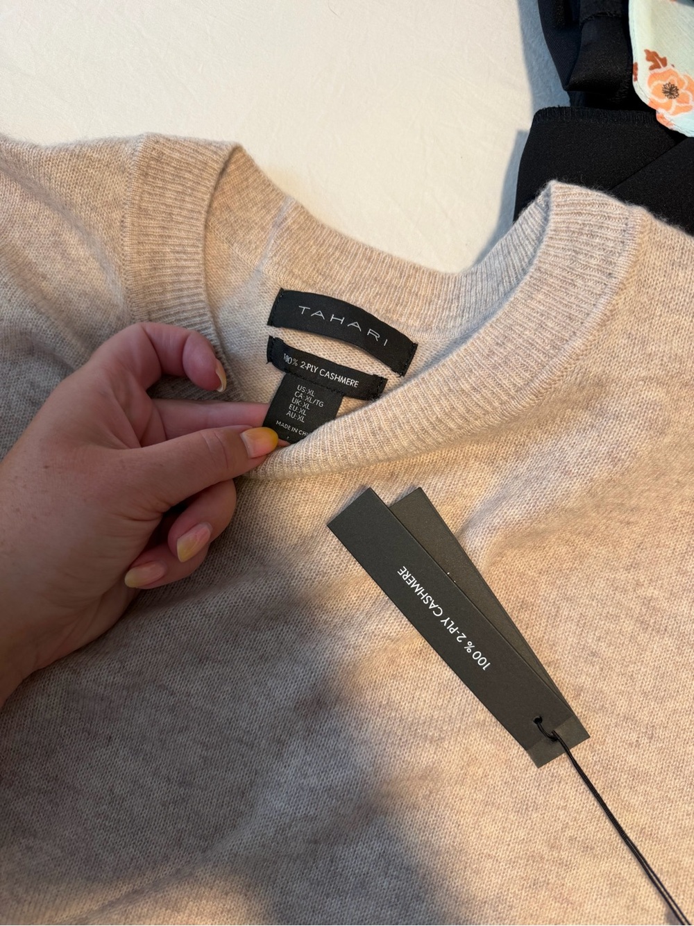 Tahari Neutral Taupe Crewneck Sweater 100% Cashmere - Picture 2 of 3